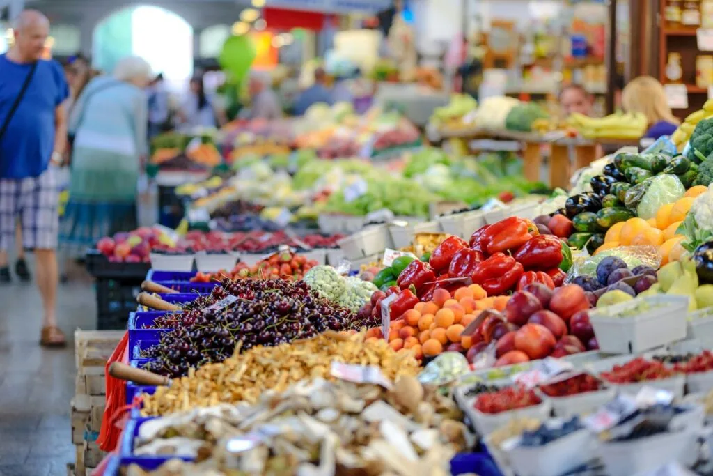 Eat Plenty of Fruits and Vegetables